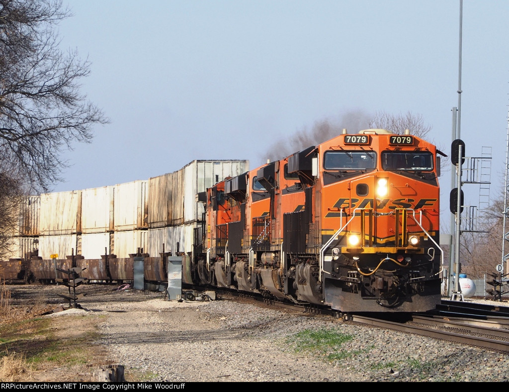 BNSF 7079